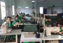 QUY TRÌNH CHI TIẾT ĐẶT MAY BALO, TÚI XÁCH, CẶP TẠI XƯỞNG MAY TRƯỜNG TIẾN